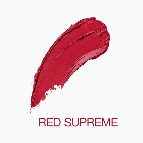 Avon Red Supreme Perfectly Matte Lipstick - Picture 3 of 7